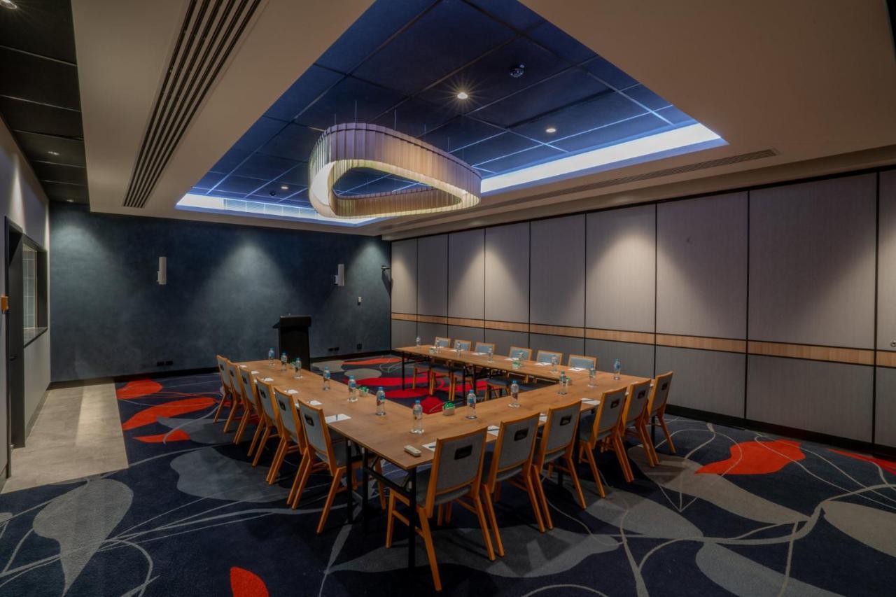 Holiday Inn Sydney St Marys By Ihg Saint Marys Exterior foto