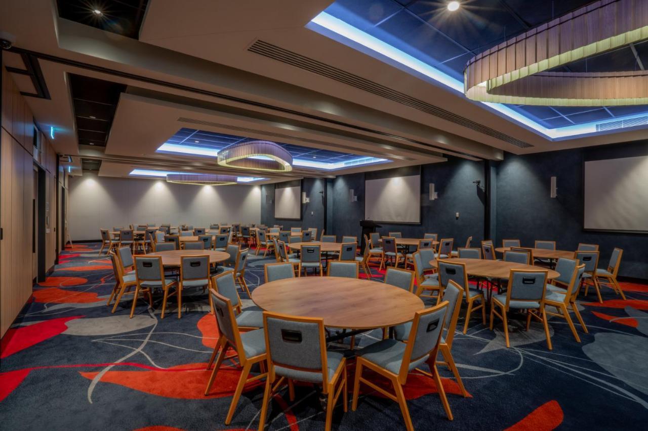 Holiday Inn Sydney St Marys By Ihg Saint Marys Exterior foto